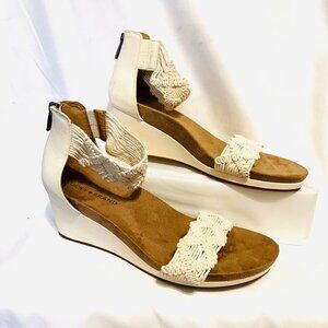 Lucky Brand Kaydyn-Crocheted Wedge 2 3/4" Heels Open Toe Sandals-Sz. 9 1/2-Comfy